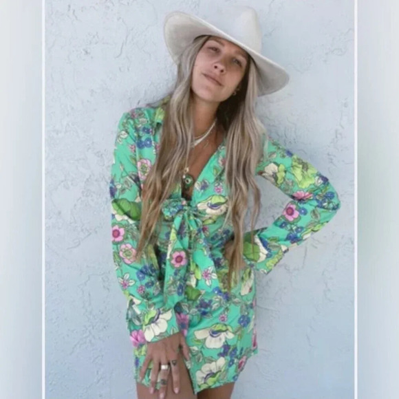 Zara Satin Effect Floral Long  Sleeve Mini Dress Green Blogger Fav Size XS - Picture 4 of 10